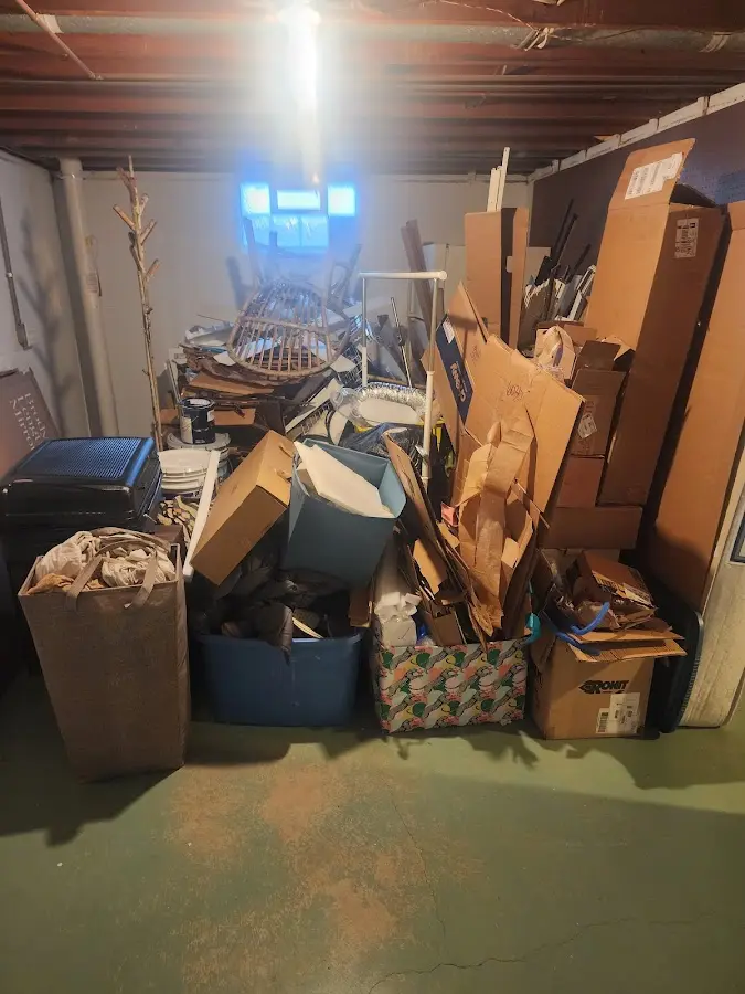 Roll-off dumpster container at job site for Cleanout Dumpster Rental in Indian Wells